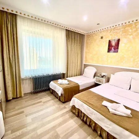 Otel Grand Oral 3*