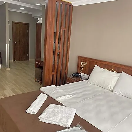 Grand Oral Hotel