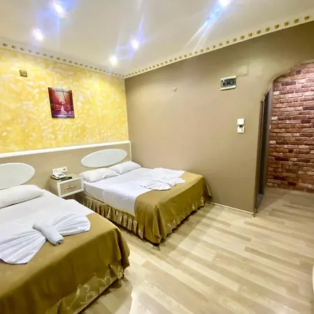 Ξενοδοχείο Grand Oral 3*