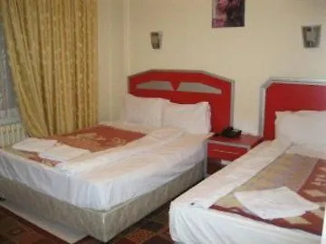 Hotel Grand Oral 3*