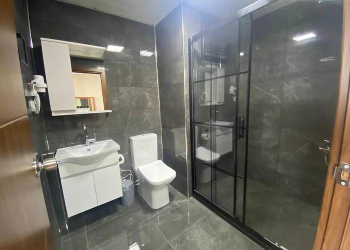 Grand Oral Отель 3*